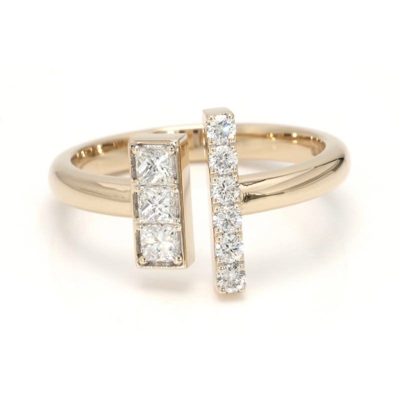 Open Bar Diamond Ring